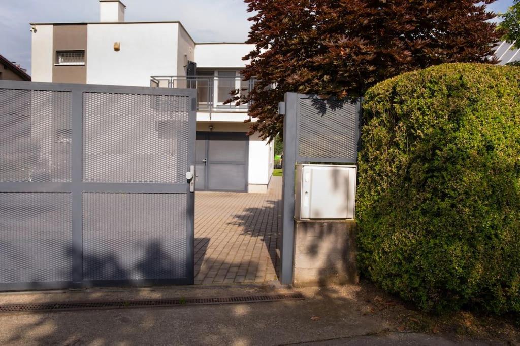 Exkluzivna Chata Pri Jazere Senec Exterior foto